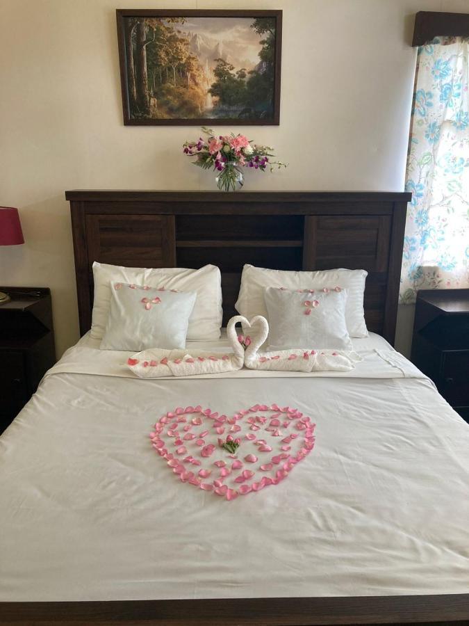 Montevideo Boutique Homestay Shillong Extérieur photo