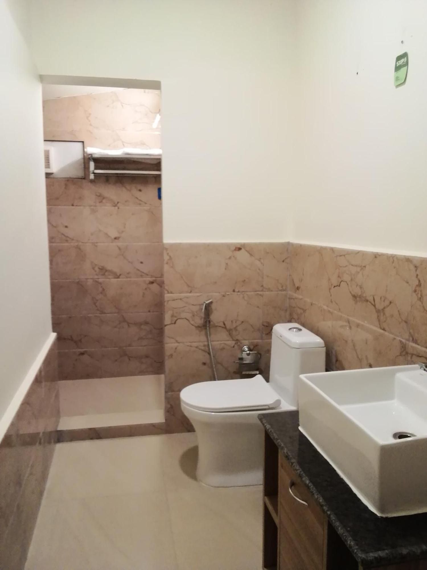 Montevideo Boutique Homestay Shillong Extérieur photo